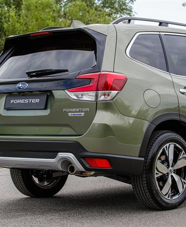 Forester e-BOXER_high-032-22807